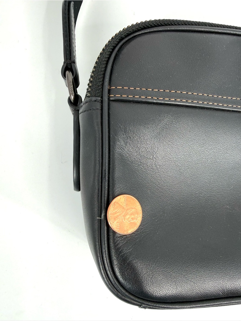 Coach Graham Smooth Leather Minimalist Crossbody Shoulder Purse Bag, Black C4148 - Picture 10 of 11